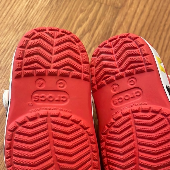 Baby Disney CROCS - Picture 5 of 6